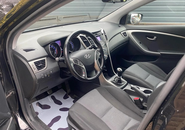 Hyundai I30 cena 33900 przebieg: 150000, rok produkcji 2013 z Radzymin małe 172